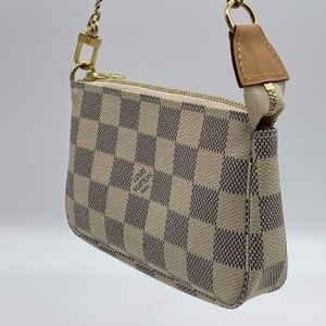 Authentic LOUIS VUITTON Damier Azur Mini Pochette Accessoires